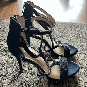 Antonio Melani Blue Strappy Embellished High Heels Size 8.5